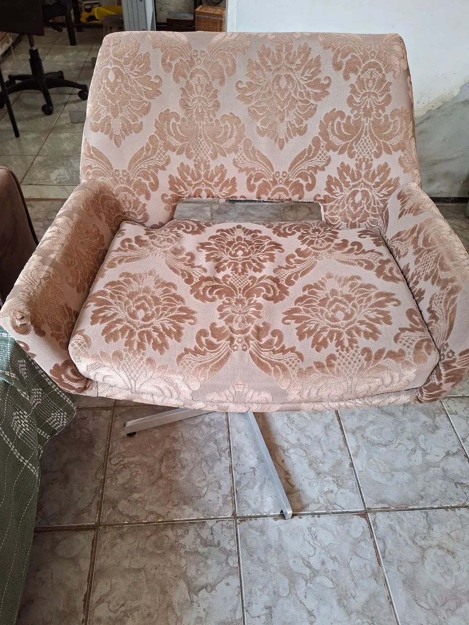Cadeira para sala de estar