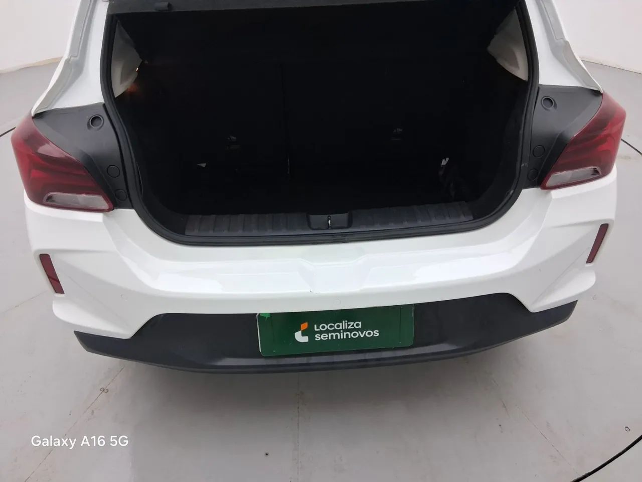 Chevrolet Onix Plus LTZ 1.0 12V TB Flex Aut. 4P, foto 9 de 18