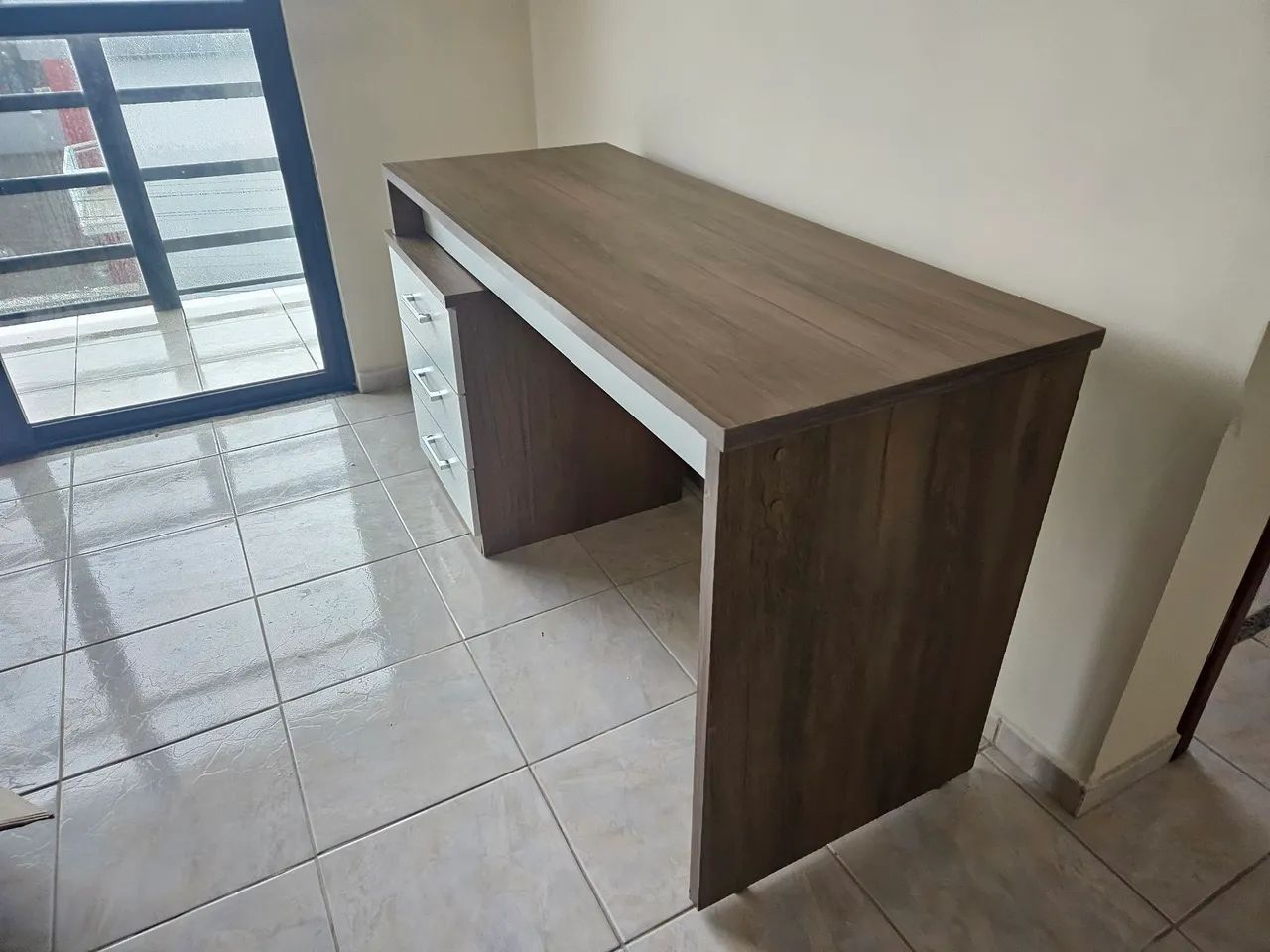 Mesa de escritório/ estudo - Foto 3