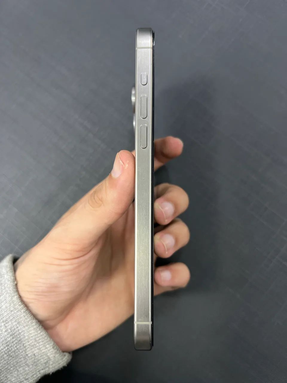 iPhone 15 Pro Max 1TB - Foto 4