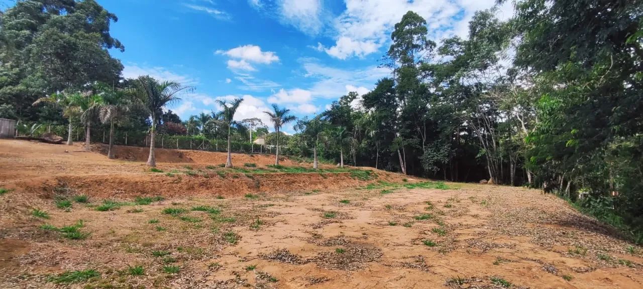 Terreno em condomínio com 2.450m² pronto para construir!!! - Foto 2