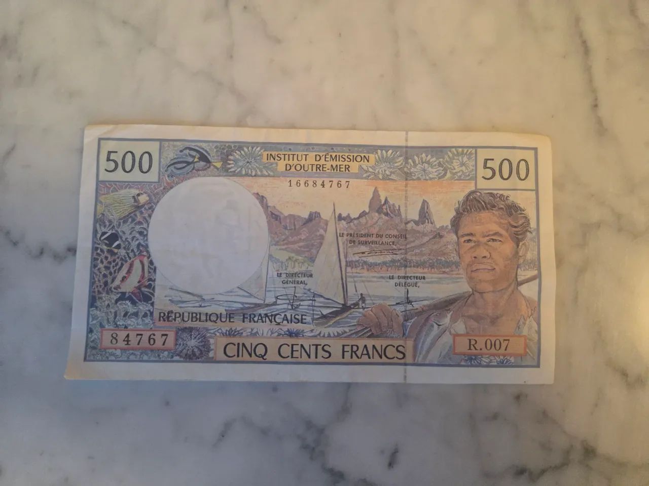 Nota de 500 francs de colecionador 