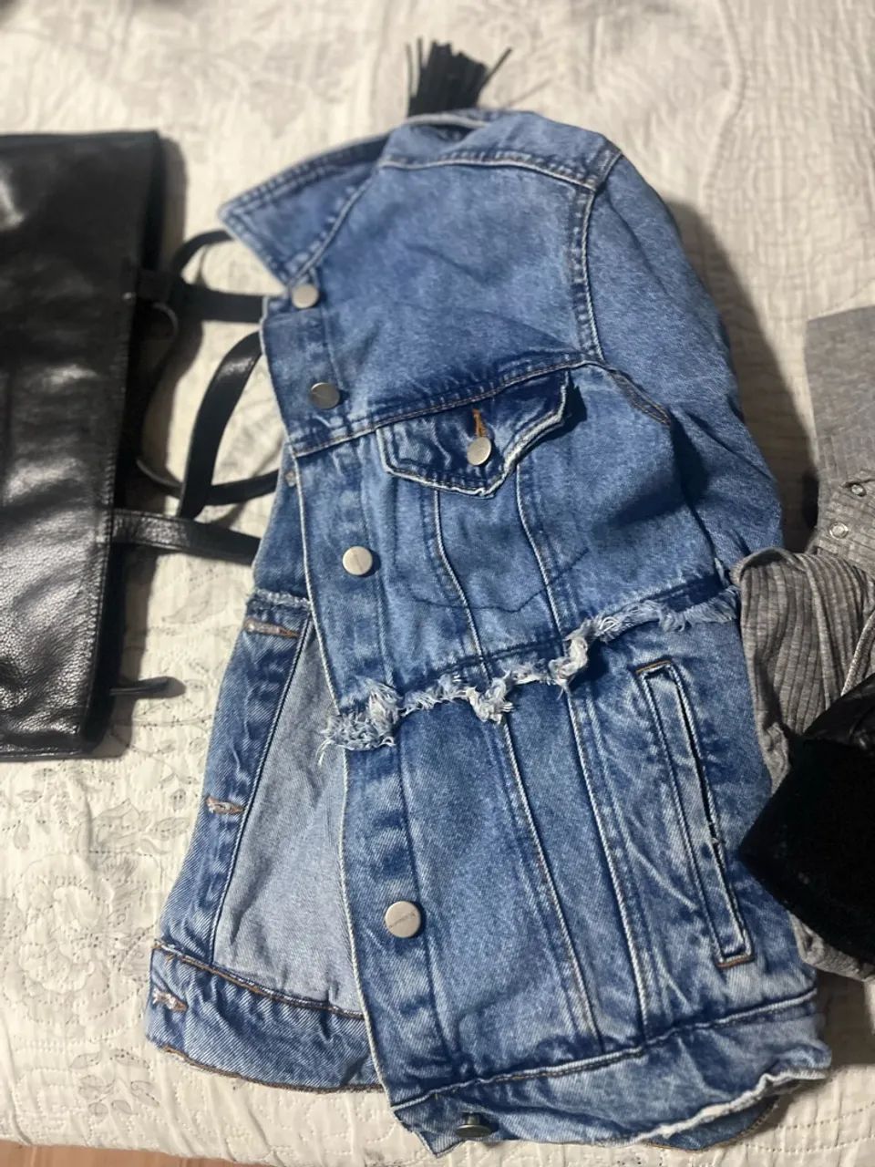 Lote de roupas - Foto 2