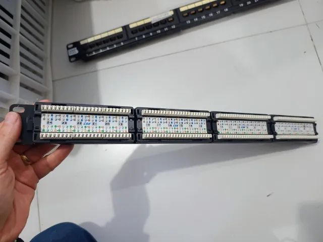 Patch Panel Furukawa CAT5e 24 Portas - Excelente Estado - Foto 4