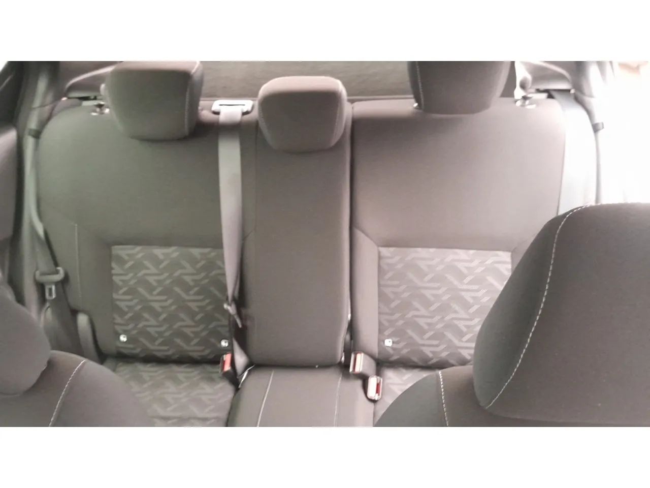 Nissan Kicks Sense 1.6 16V Flex Aut., foto 12 de 15