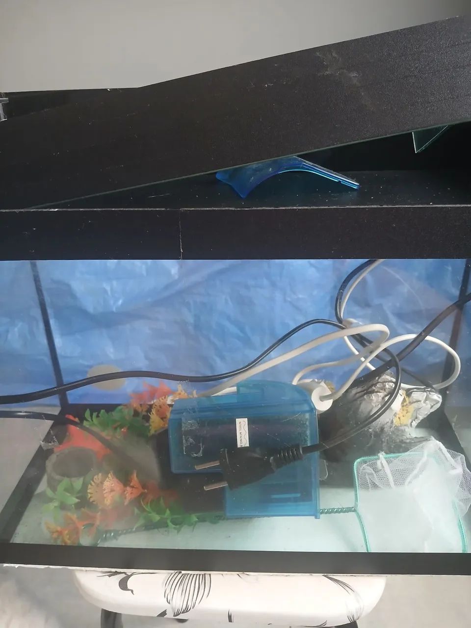Vende-se aquário semi novo - Foto 4