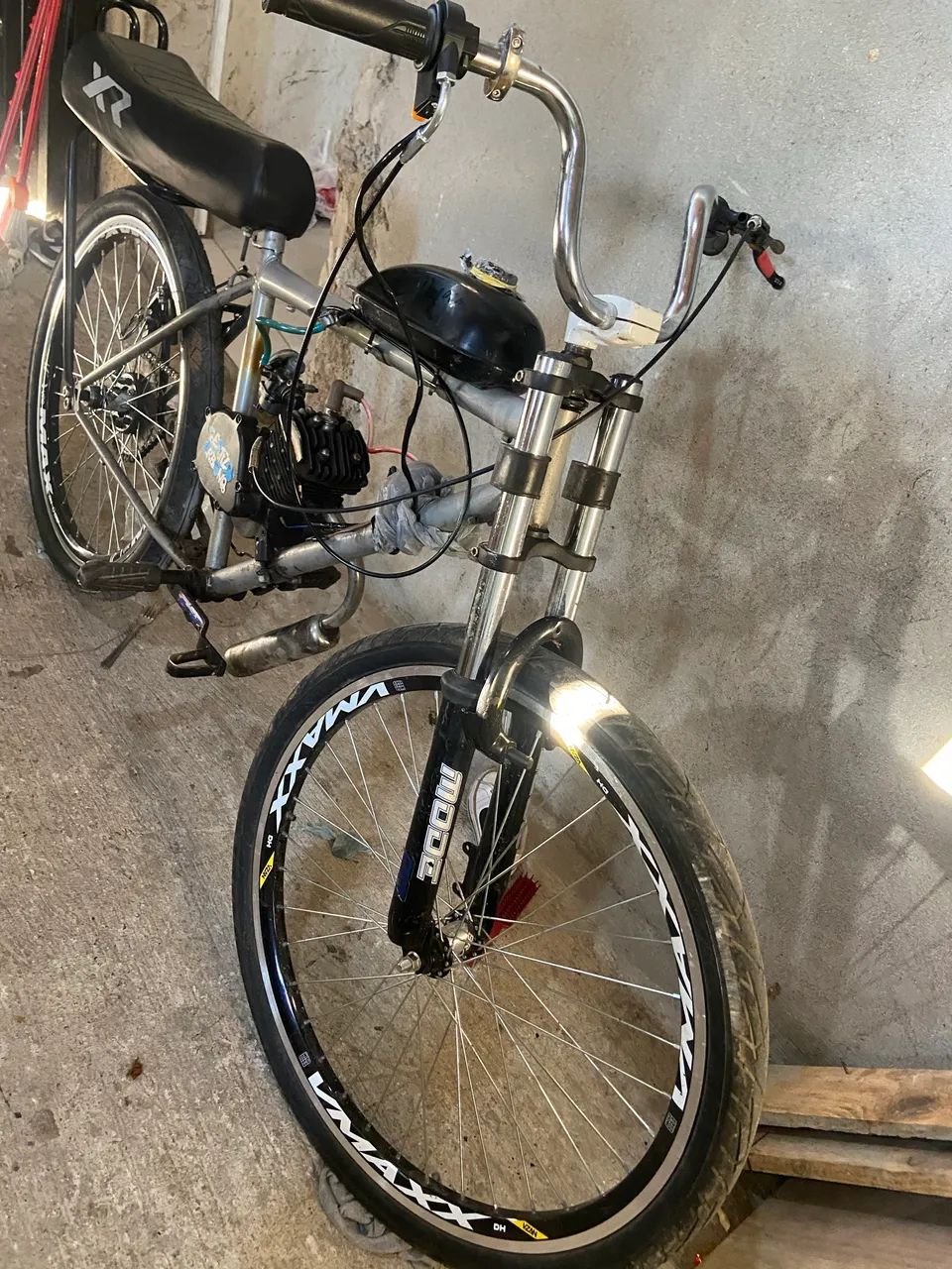 Vendo bicicleta motorizada 2T completa - Foto 5