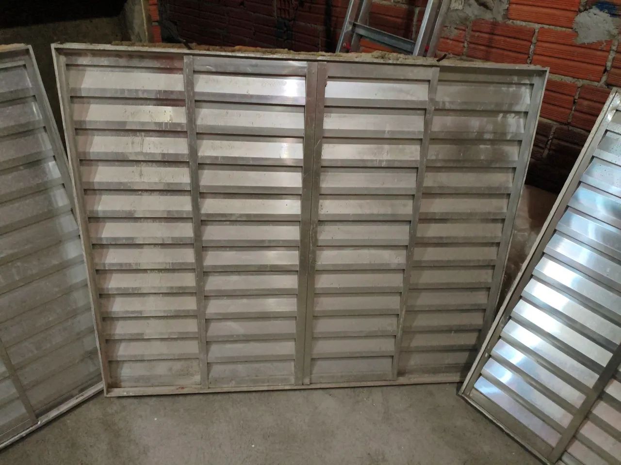 Venetian Window65115635243778122