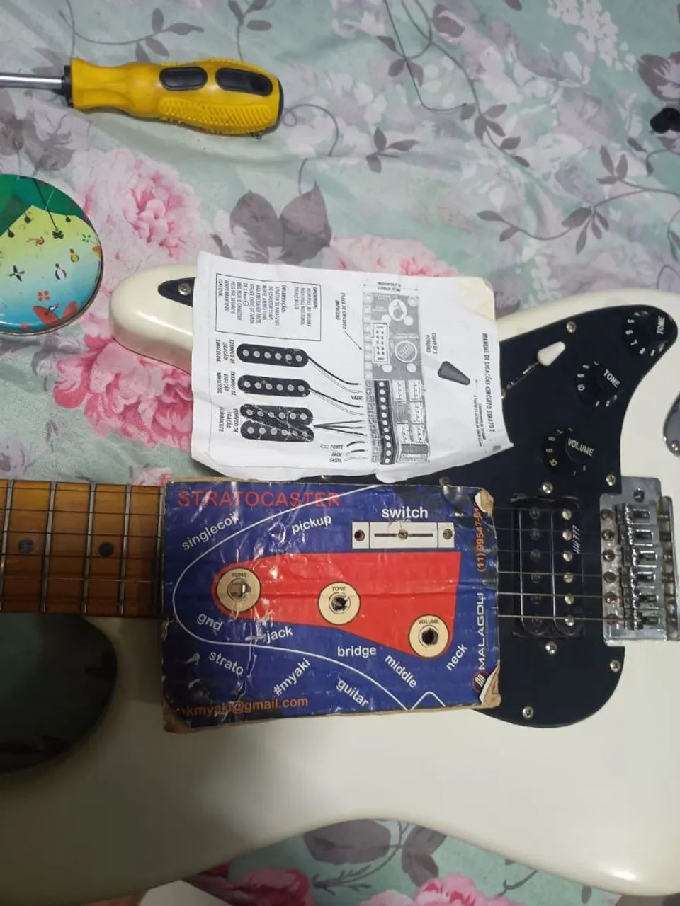 Fender stratocaster brasileira com upgrades  - Foto 3