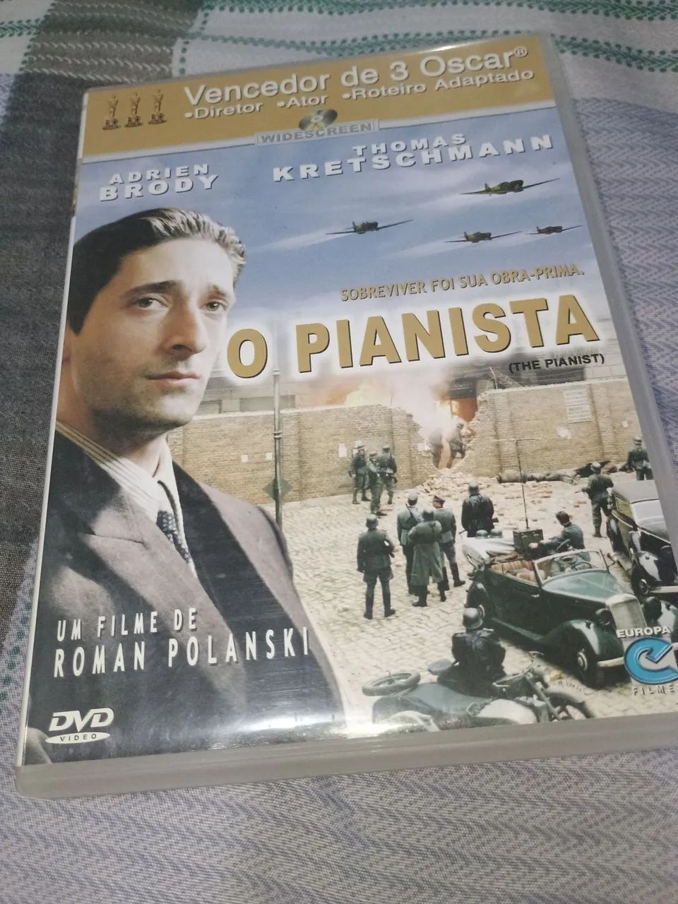 DVD 