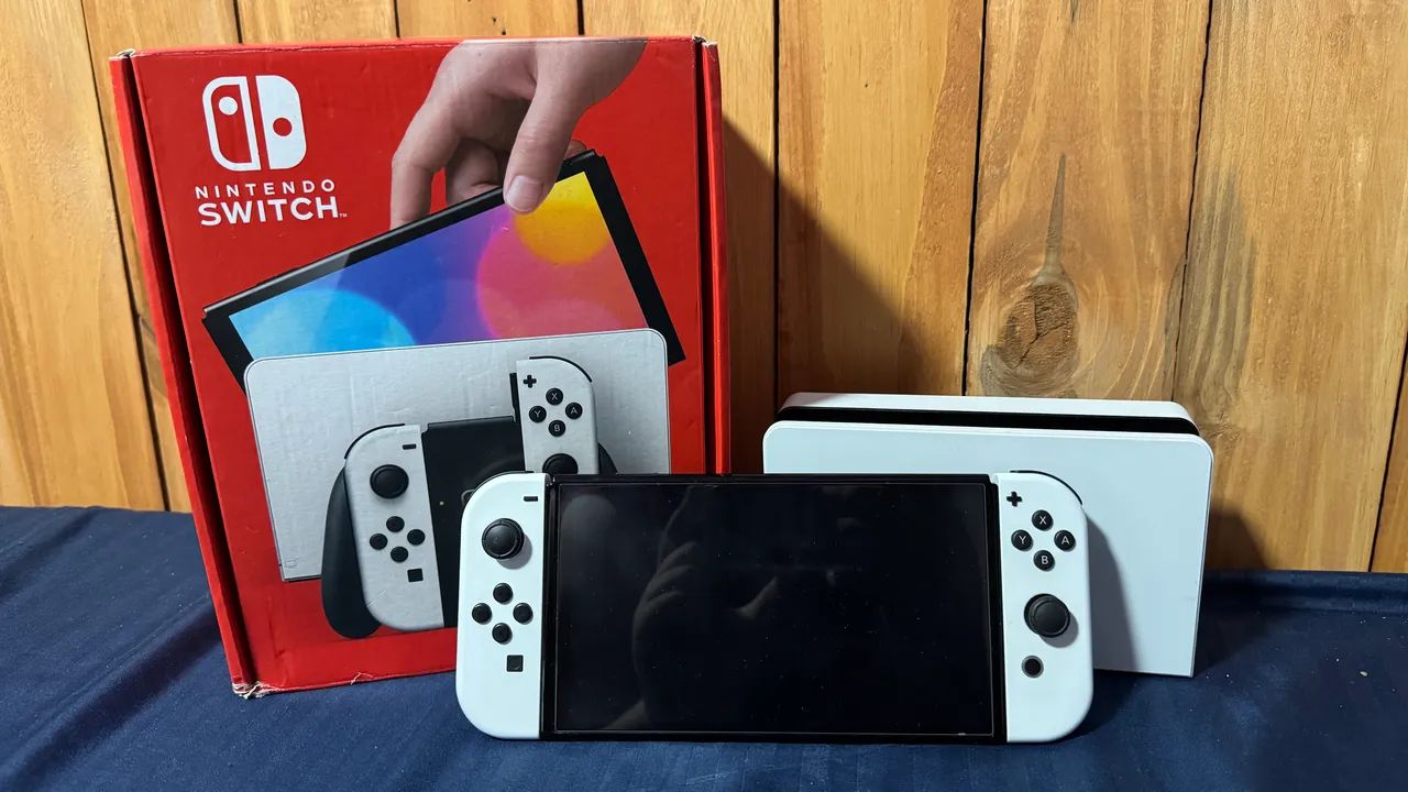 Nintendo Switch OLED Desbloqueado 