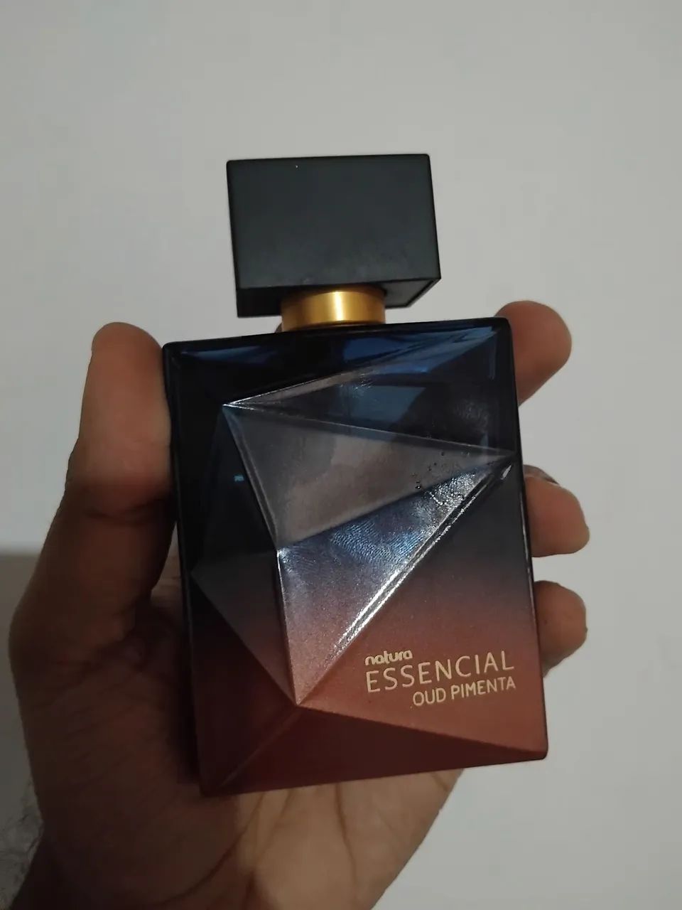 Perfume Essencial Oud Pimenta