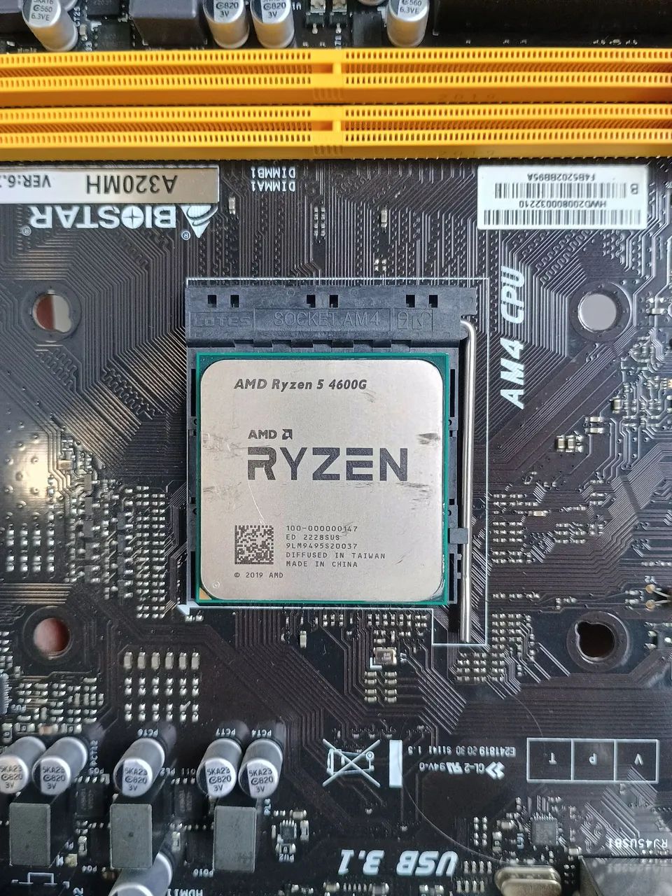 Kit Ryzen 5 4600G + Placa mãe A320M