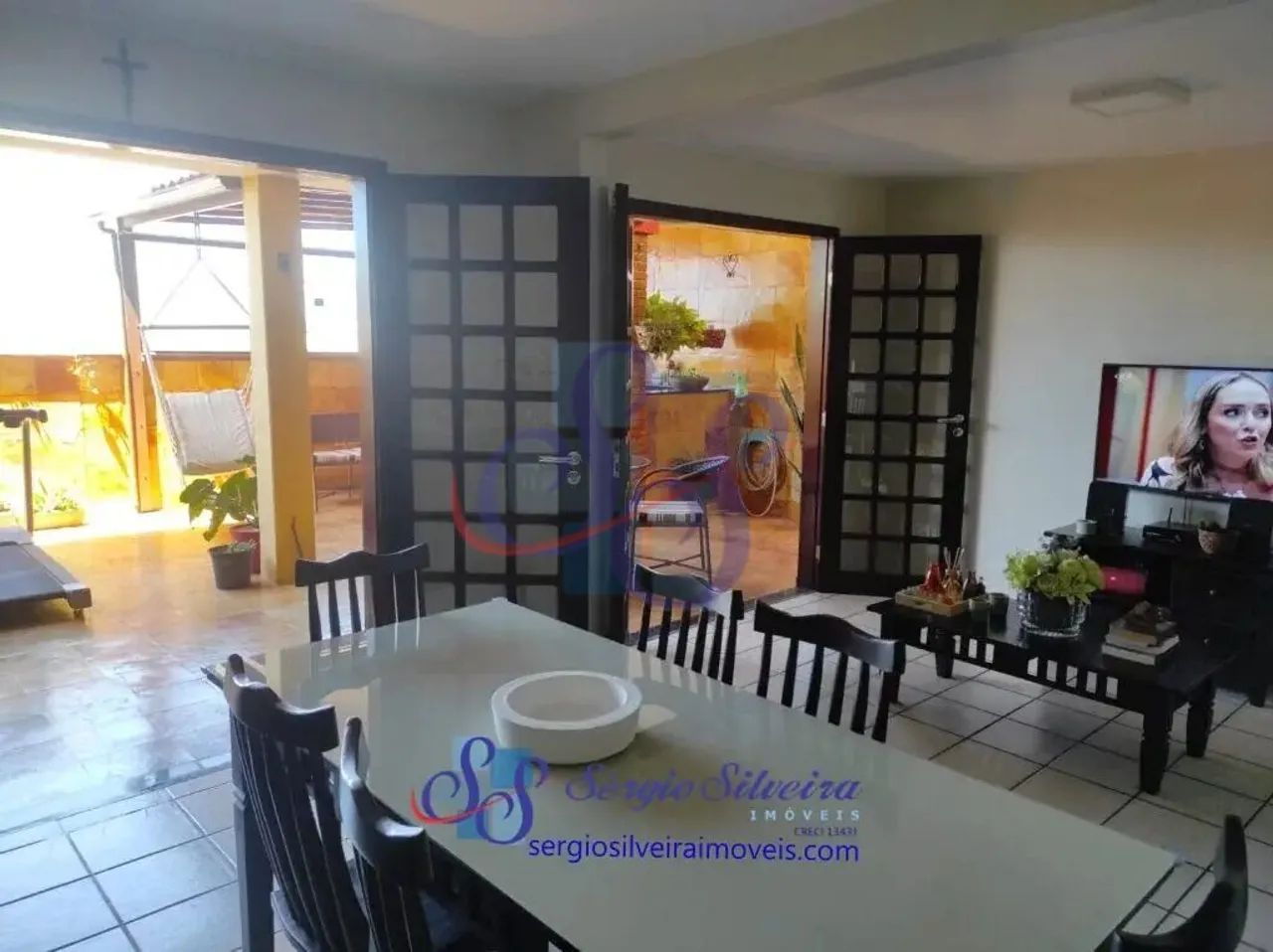 Linda e ampla casa no Porto das Dunas com 2 suítes - Foto 2