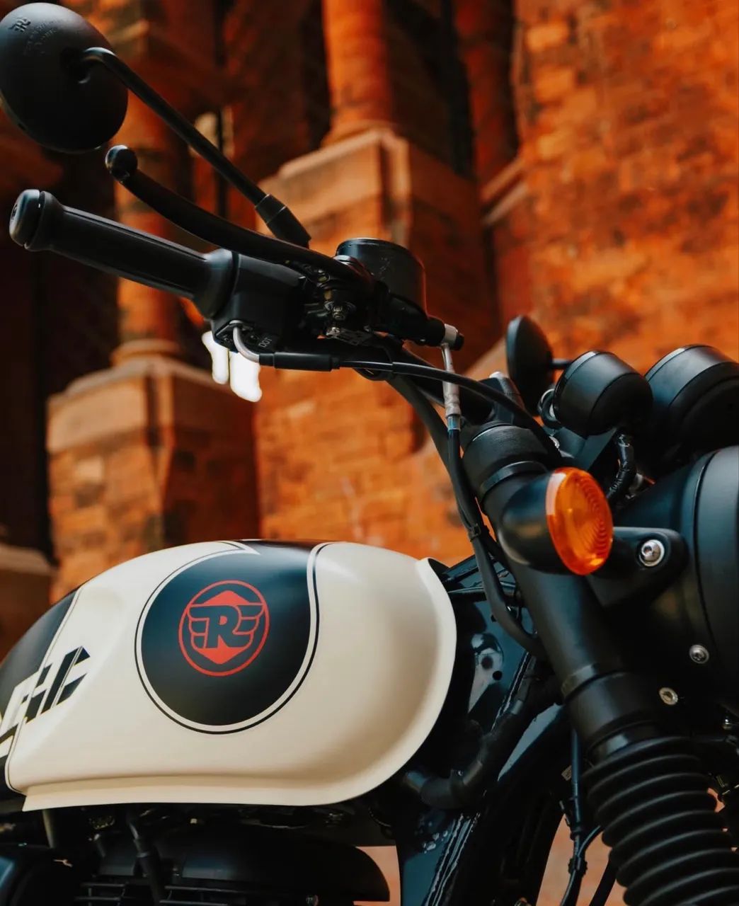 HUNTER 350cc/ DAIANA ! - Foto 2
