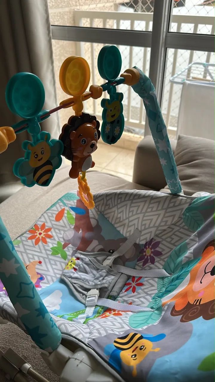 Cadeirinha balanço de bebê 