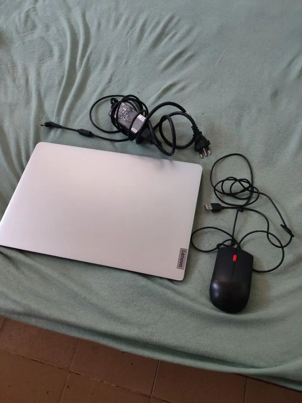Notebook Lenovo IdeaPad 15.6" - 1 Ano de Uso (SSD / Win 11) + Mouse - Foto 3