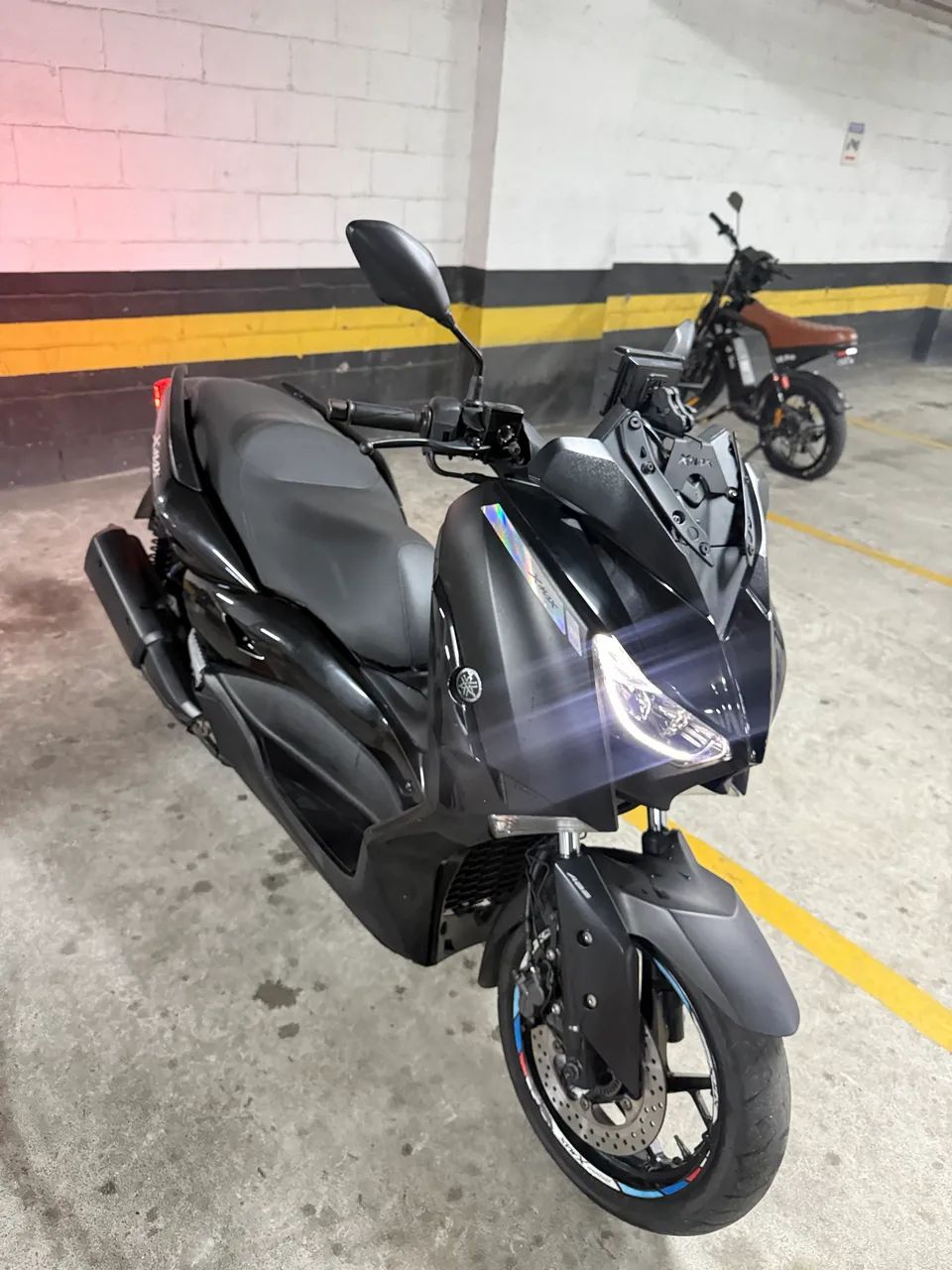 Yamaha Xmax 2022