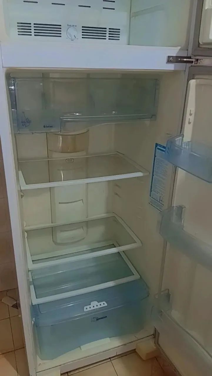 Vendo geladeira. - Foto 5