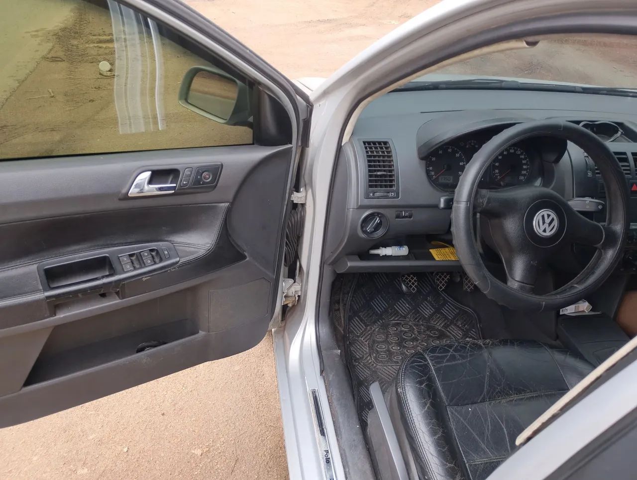 Volkswagen Polo 1.6 8V 2005