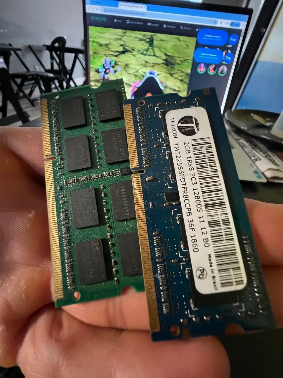 Memória RAM de 8gb é de 2gb