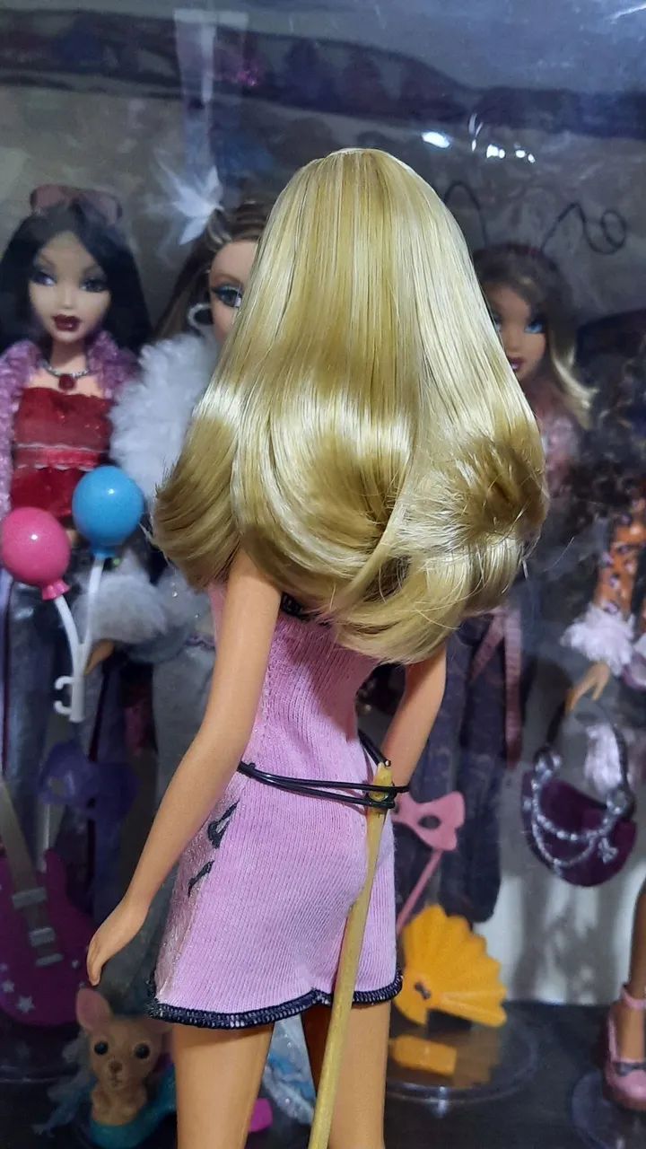 Boneca Barbie Basic 2009 - Foto 4