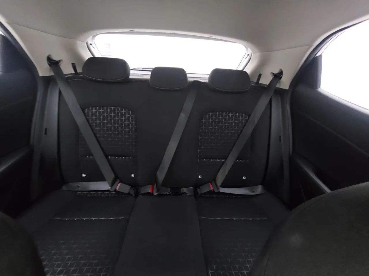 Hyundai HB20 Comfort 1.0 Flex 12V Mec., foto 18 de 18
