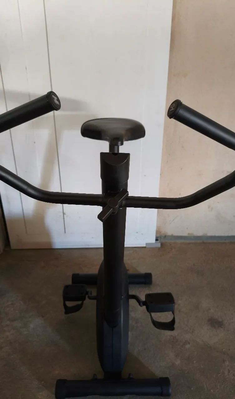 Vendo bicicleta Ergométrica - Foto 4