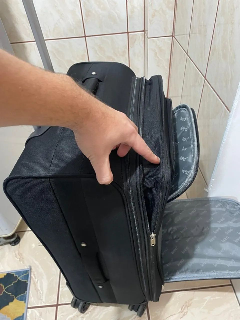 Mala Grande 23kg Krea - Em perfeito estado! - Foto 4