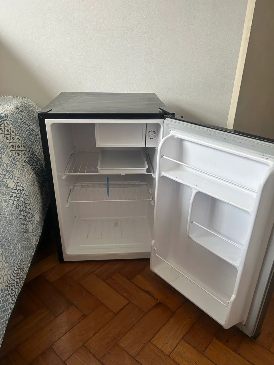 Frigobar Platinum 68L Philco - Foto 2