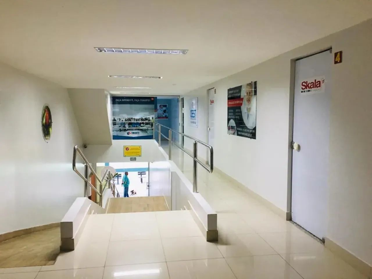 Sala com 2 banheiros para Aluguel, 120 m² em Ilhéus/BA - Foto 5