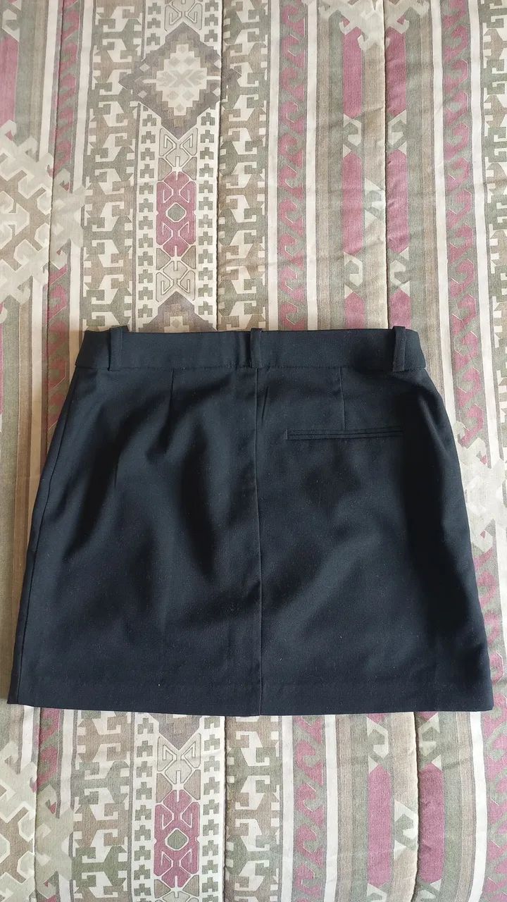 Mini saia H&M nova, usada 2x. Veste 34 e 36 - Foto 2