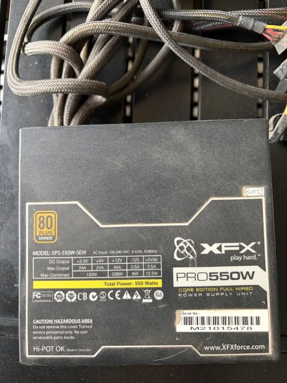 Fonte XFX PRO 550W 80 Plus Bronze com caixa - Foto 4