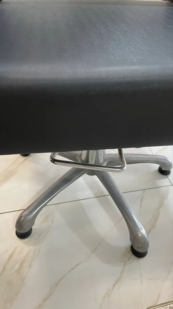 Cadeira de cabeleireira  - Foto 2