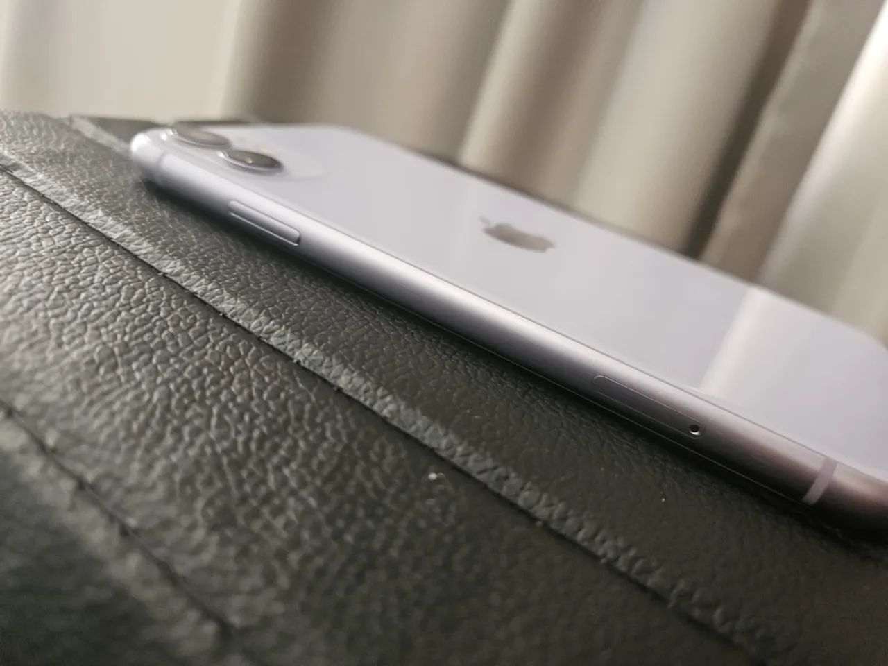 iPhone 11 128GB Semi Novo  - Foto 3