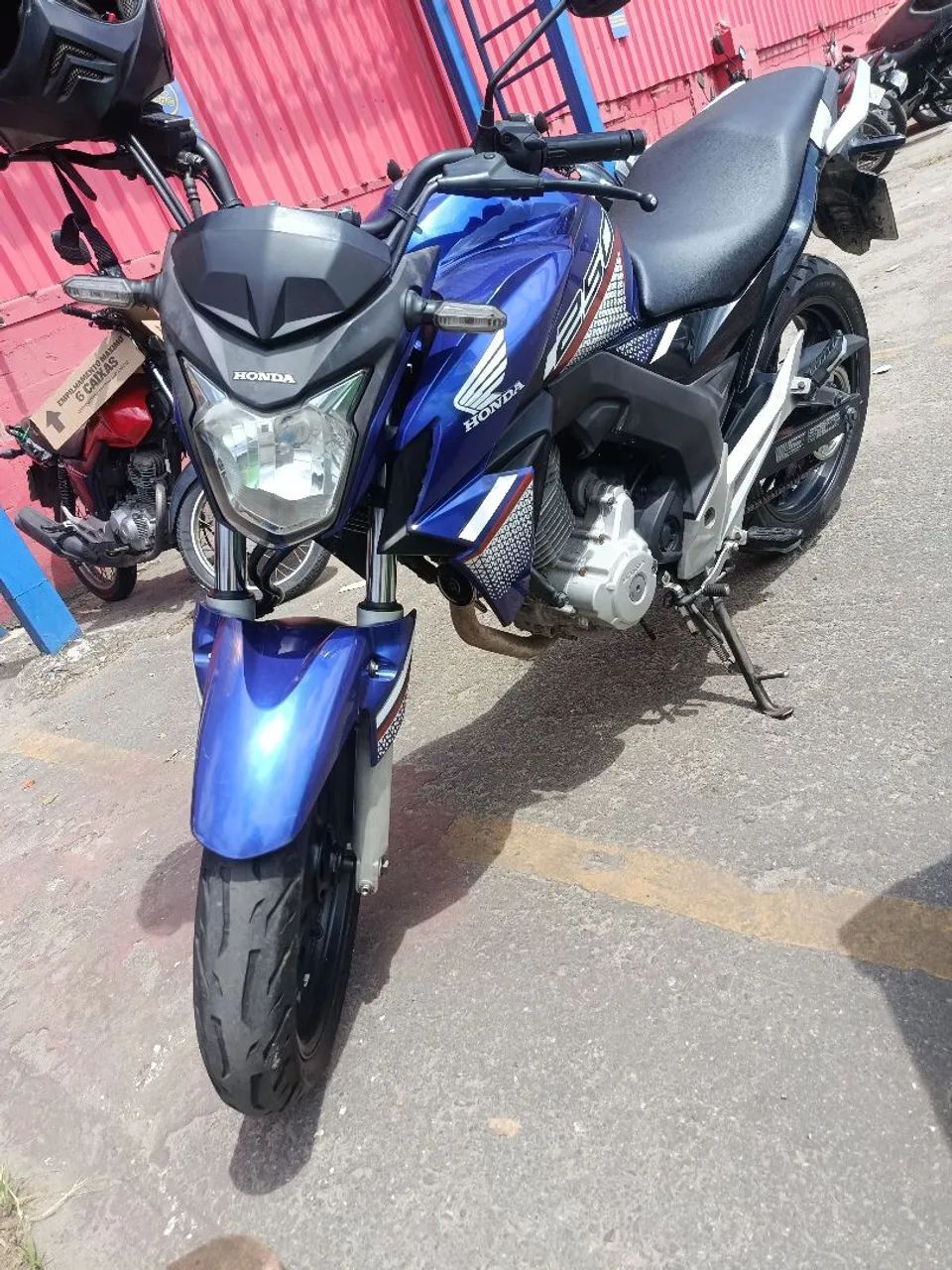 CB 250