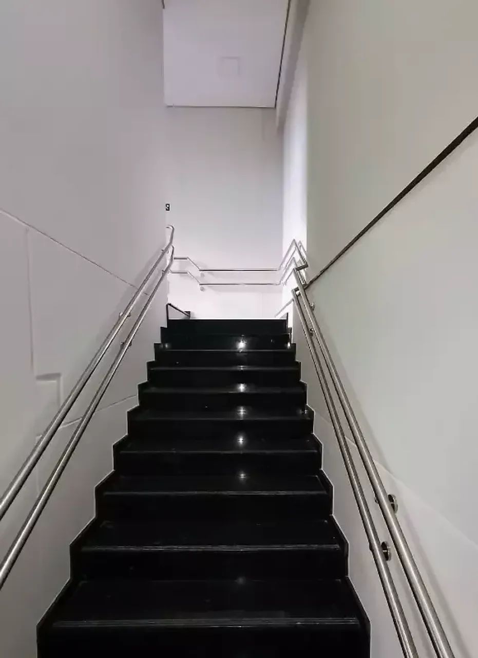 Sala Comercial Av. Brasil - Foto 2