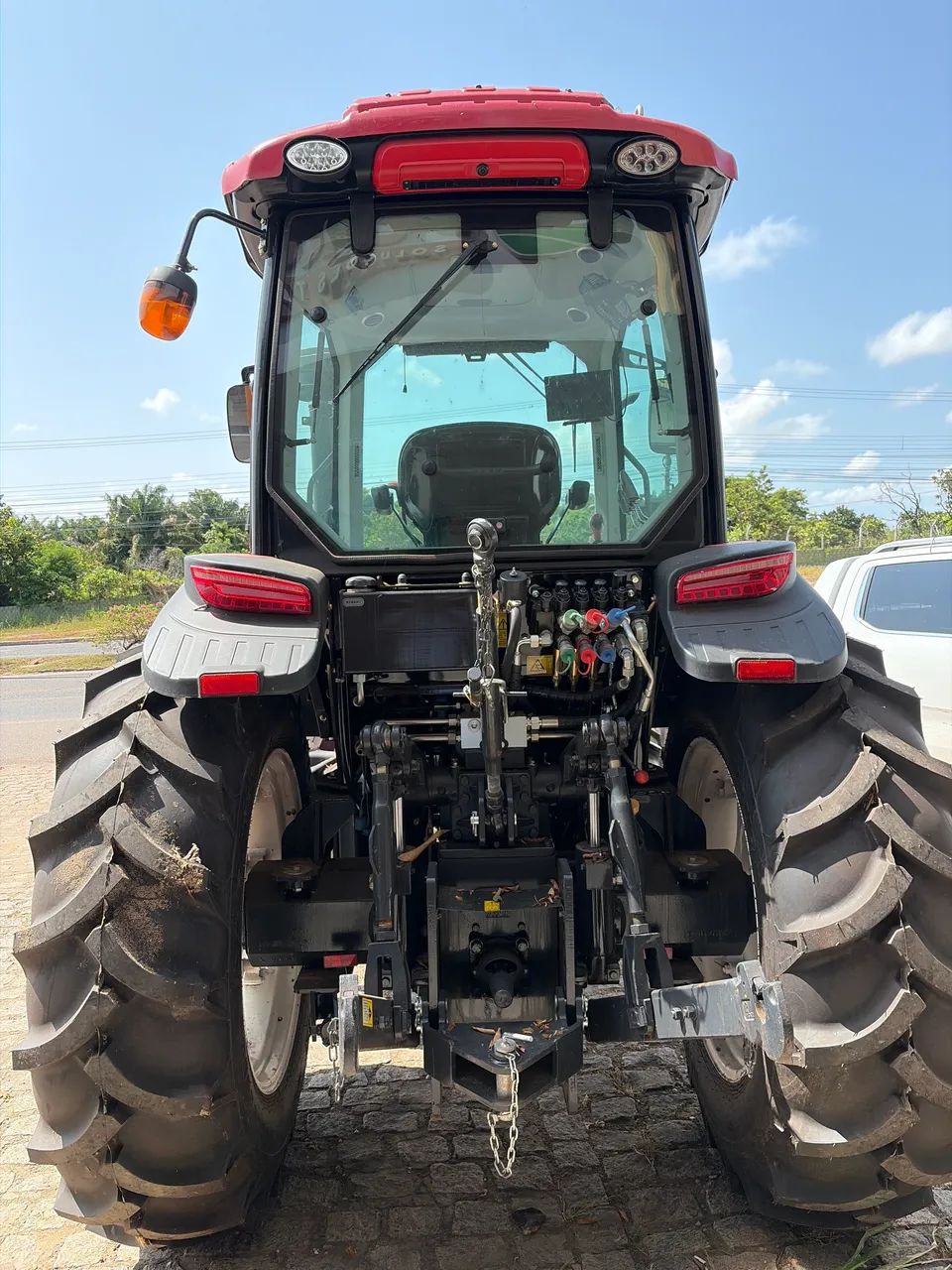 Vende-se TRATOR 100CV 2026 0 KM - Foto 4
