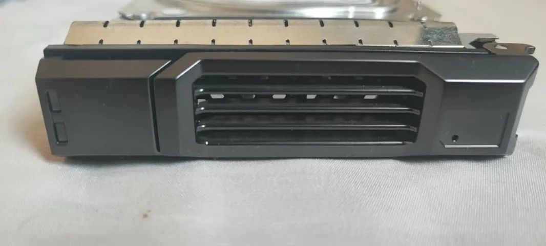 2 HDs Dell Enterprise 3tb, 4cmd9, 3.5, SAS, 7.2k, 6gbps - Foto 3