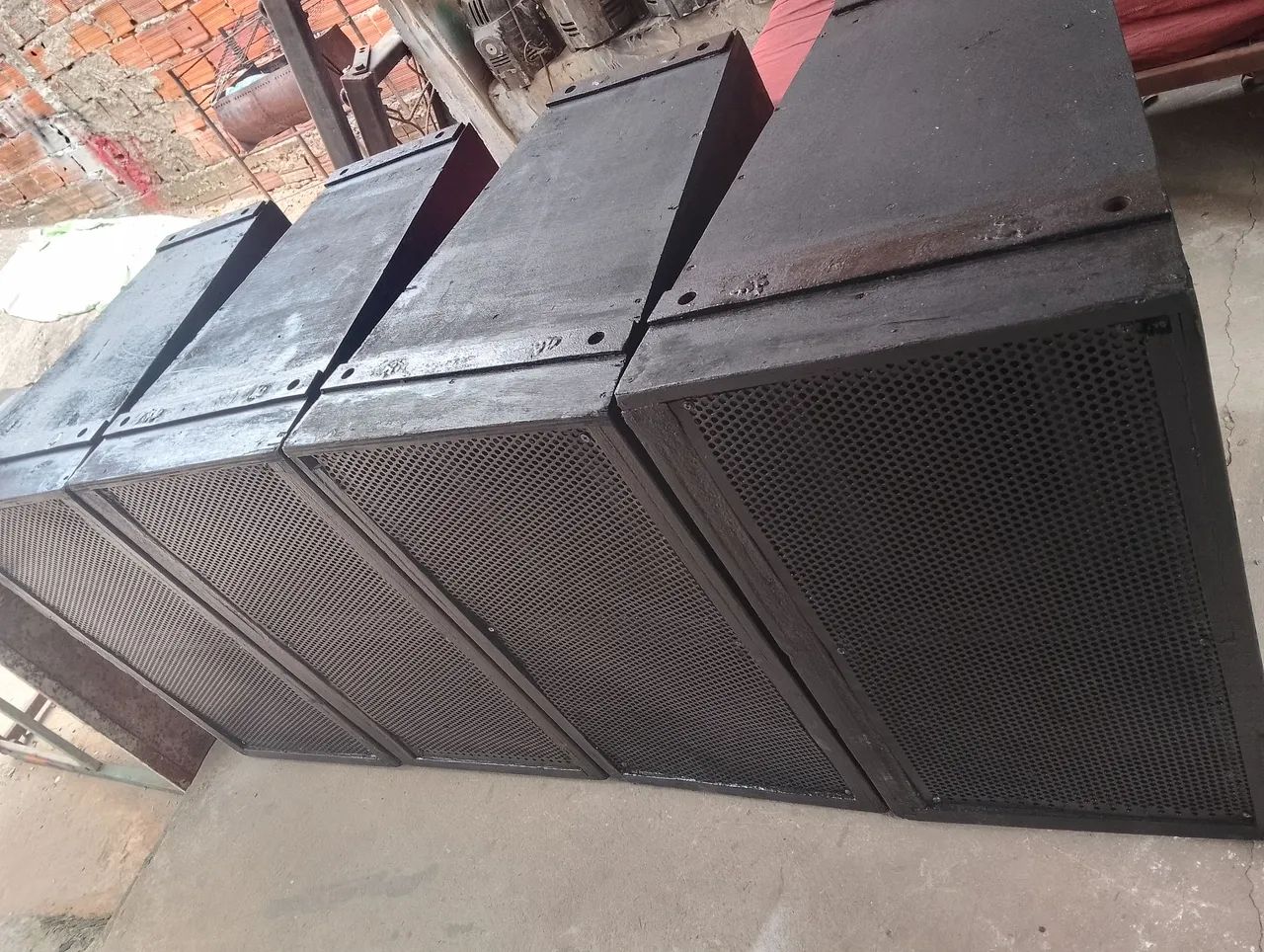 Vendo 4 caixa de 12 polegadas  - Foto 3