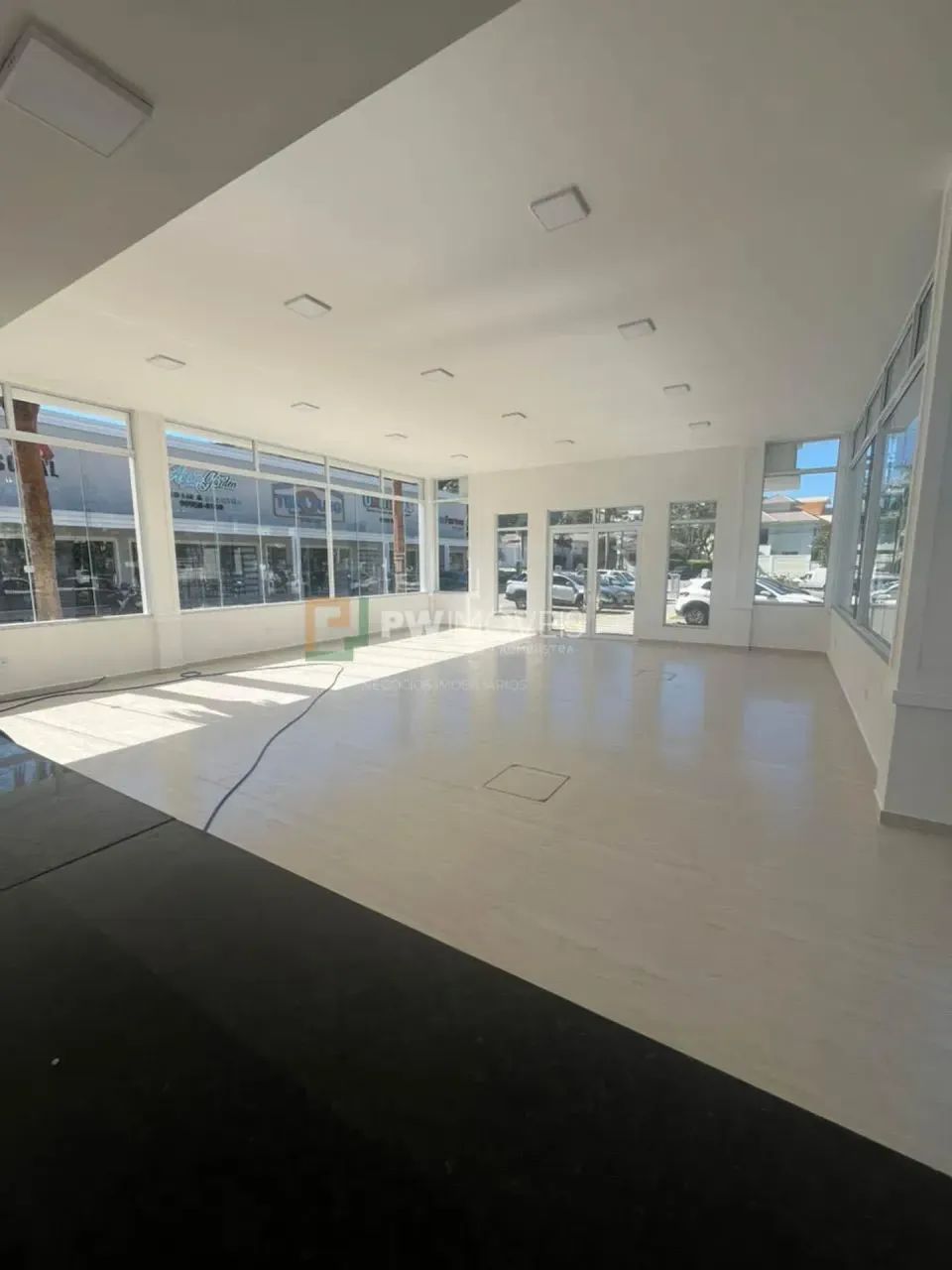 Imóvel para aluguel com 210 m2 em Norte Sul Boulevart - Macaé - RJ