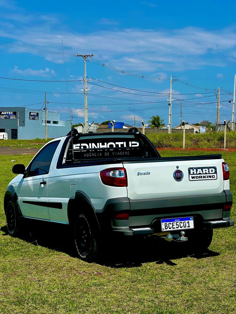 Fiat Strada Working Hard 1.4 Fire Flex 8V CS 2018 - Foto 2
