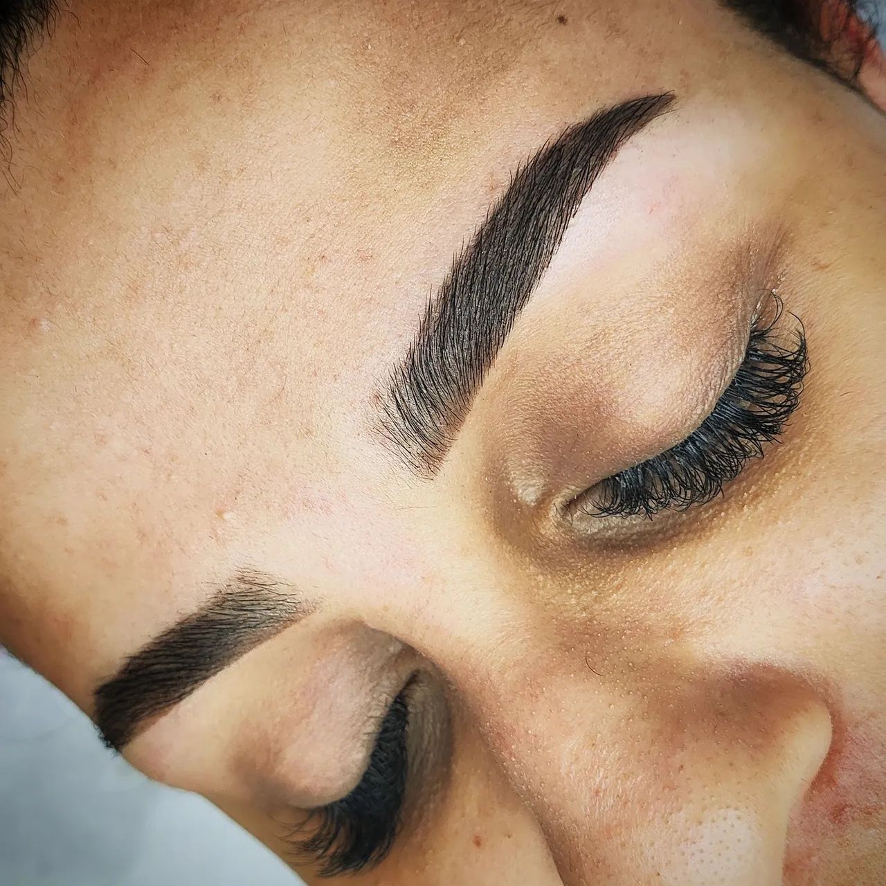 Sobrancelhas com Henna - Foto 2