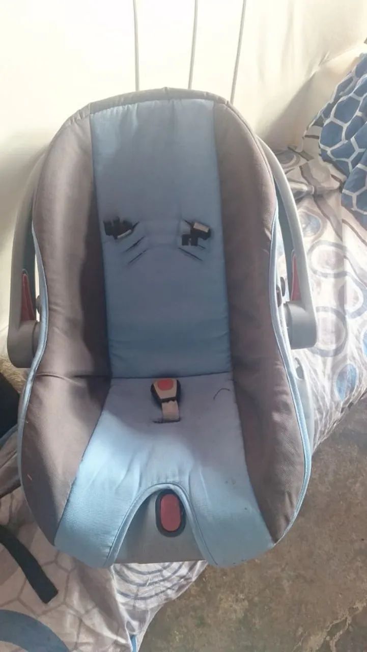 Estou vendedor um bebê conforto