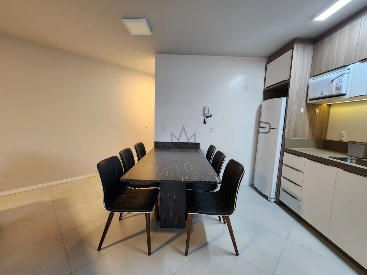 Apartamento 2 dormitórios para Alugar Itacorubi Florianópolis - Foto 5