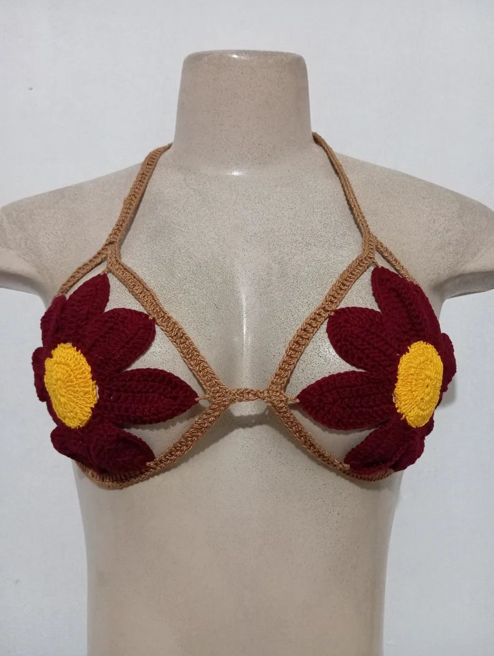 Top de flor de Crochê 