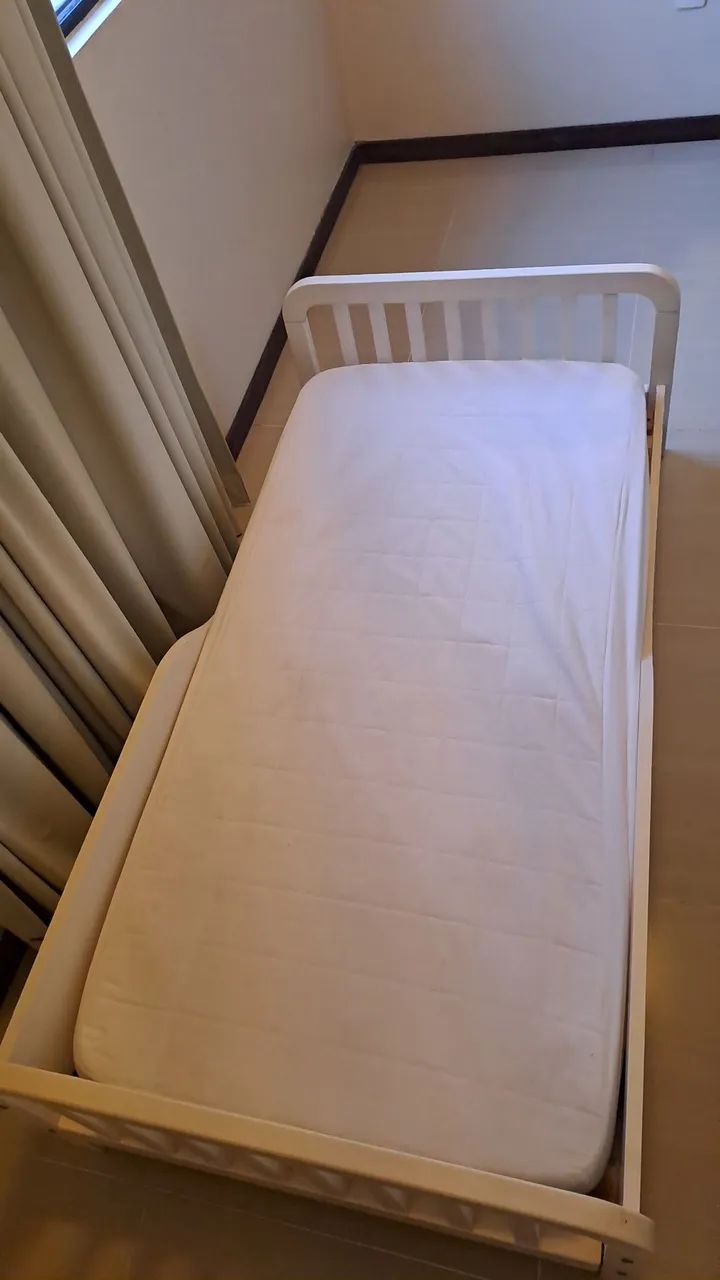 Vendo cama infantil com colchão  - Foto 2
