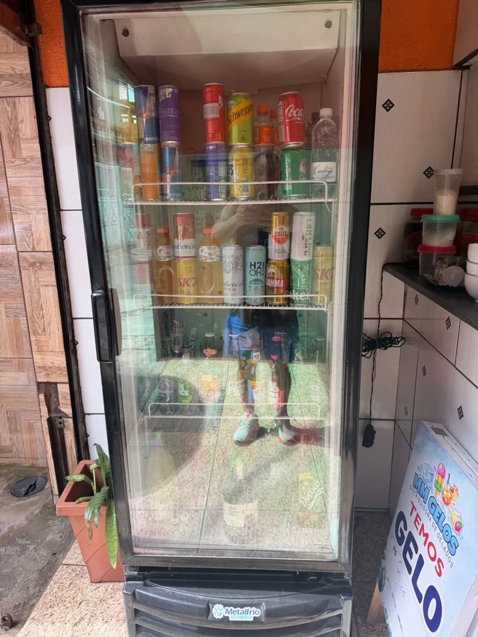 Vendo freezer expositor 485 litros  - Foto 3
