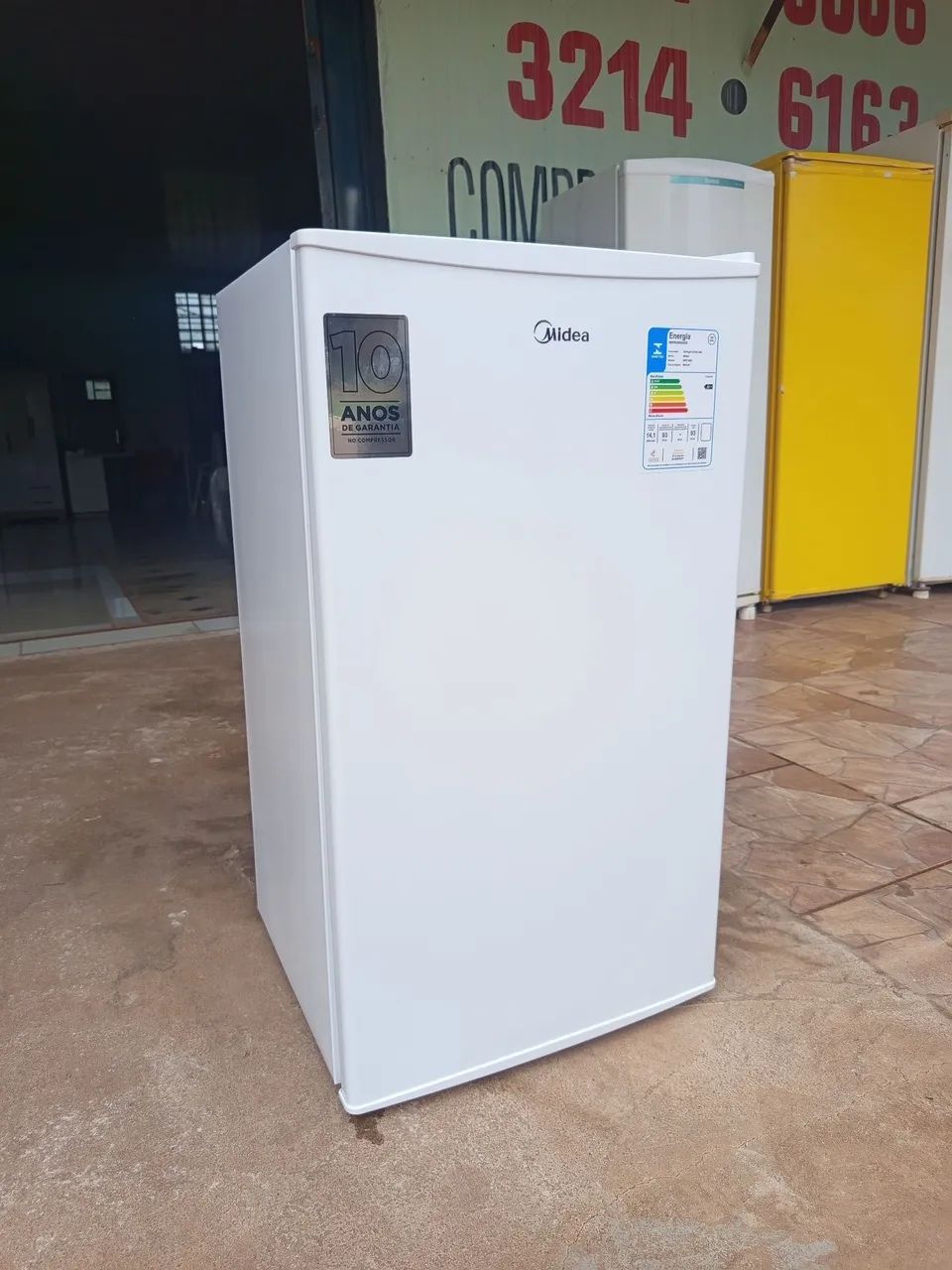 Frigobar Midea 93 L - Foto 5