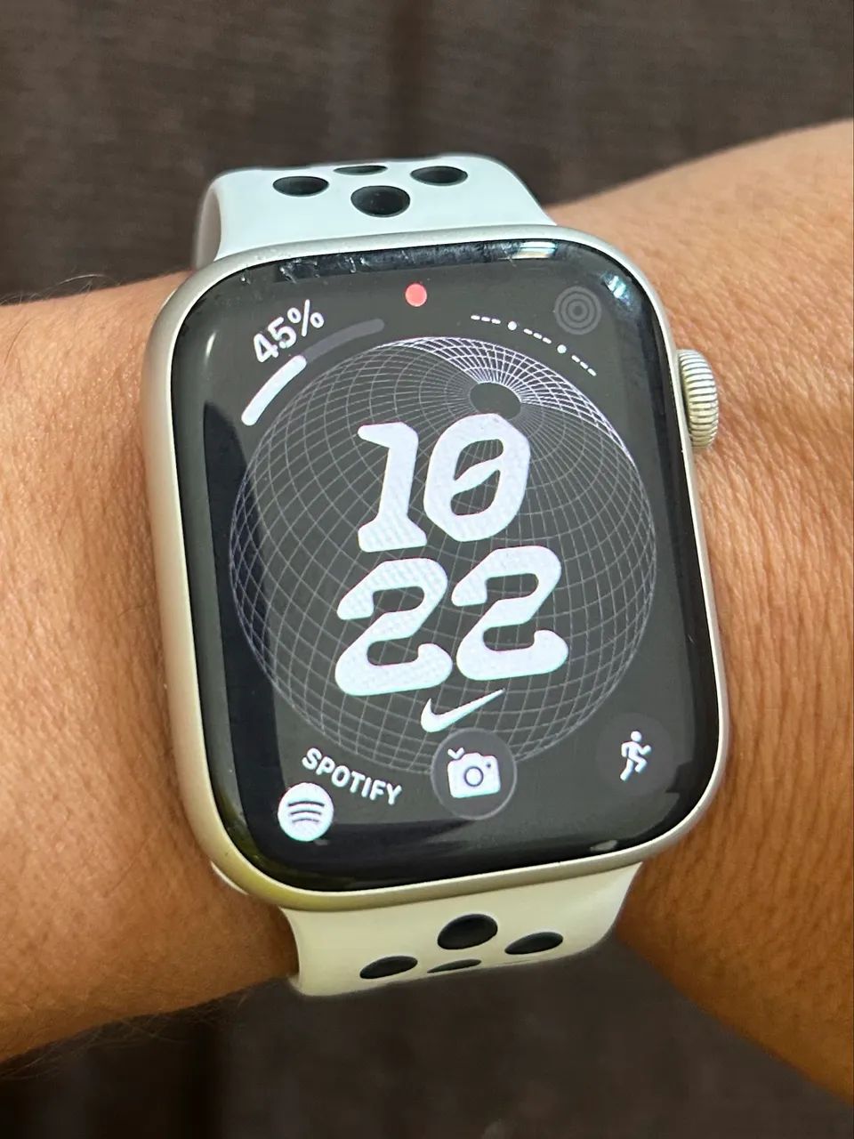 Apple Watch Series 7 GPS 45mm - Prata